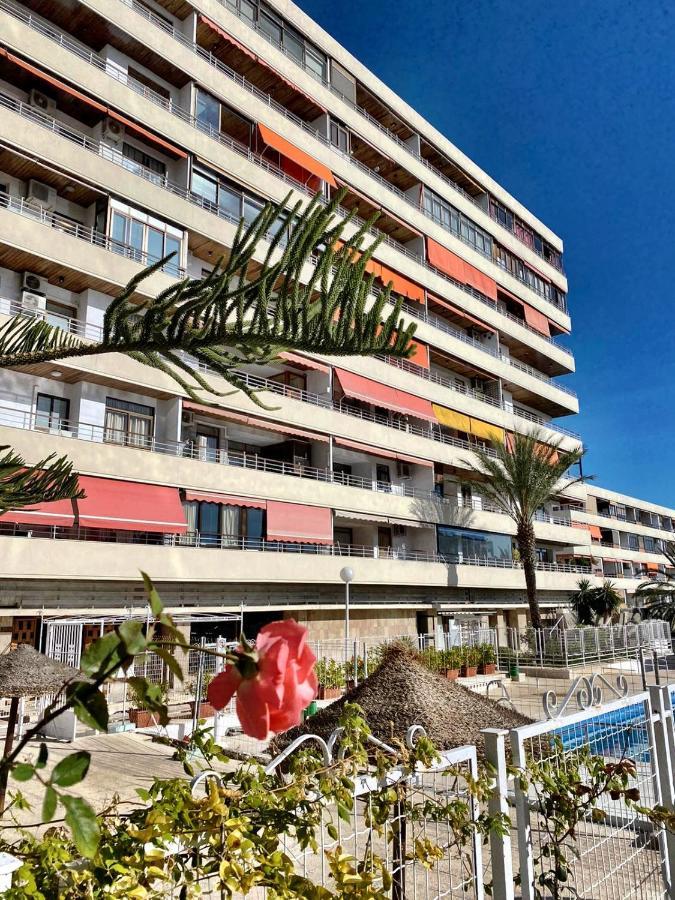 Nogalera 110 City Central 3 Seasonal Pools With Bar Torremolinos Exterior photo